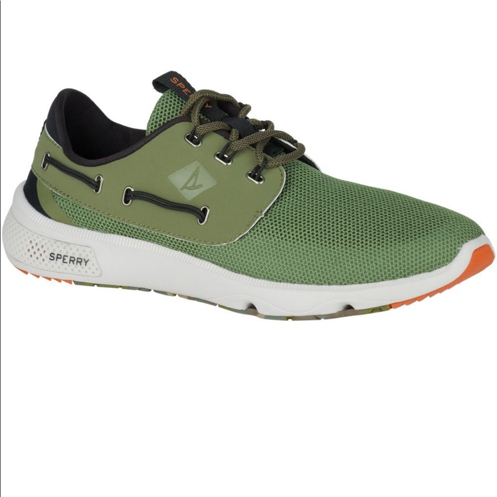 Sperry Women's 7 SEAS Camo Boat Shoe
